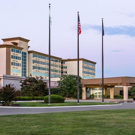 Holiday Inn Louisville East - Hurstbourne By Ihg Bagian luar foto